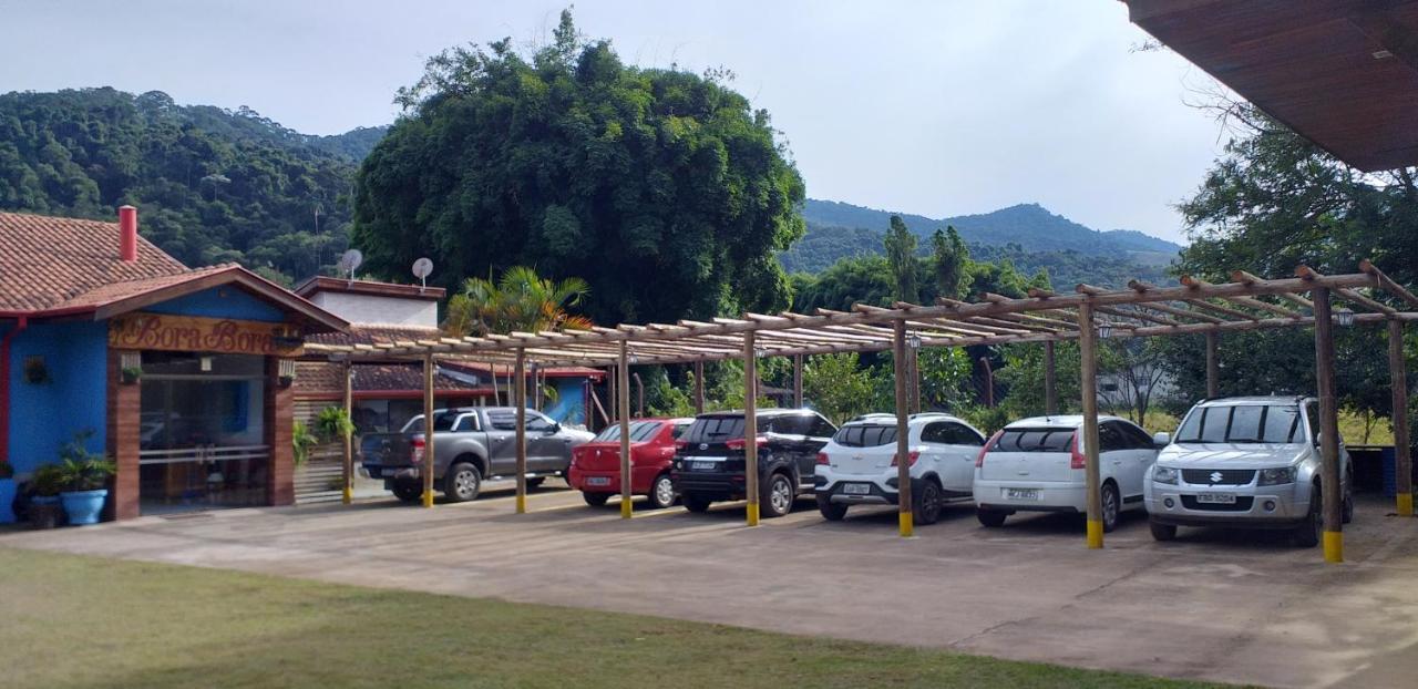 Pousada E Restaurante Bora Bora Da Serra São Bento do Sapucaí Exteriör bild